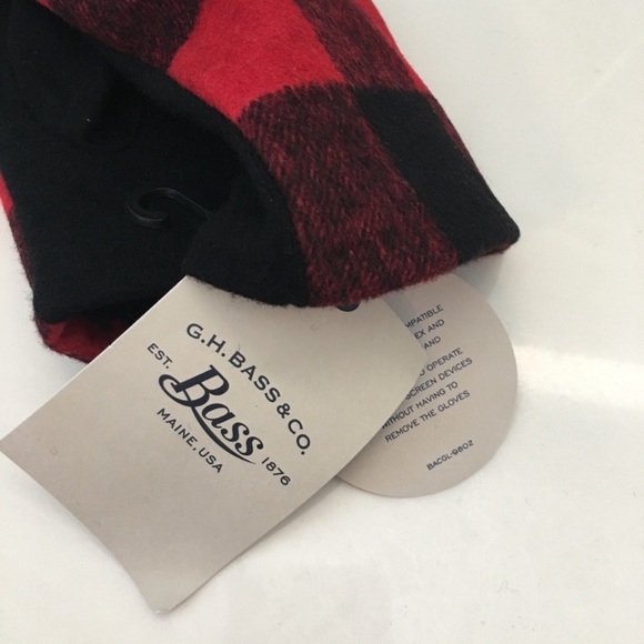 🆕 G.H. Bass & Co. Red and Black Plaid Gloves! 💥 - Picture 6 of 7